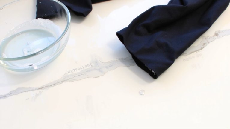 anionic surfactants fade dark synthetics