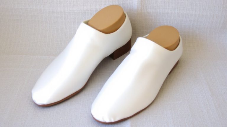custom shoe forms storage