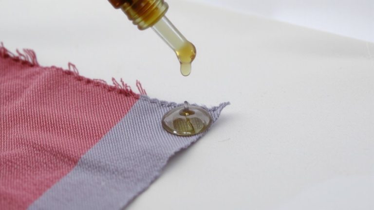 essential oils in plant based detergents