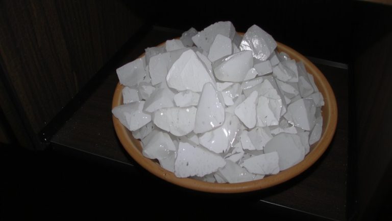 salt crystals dehumidify small wardrobes