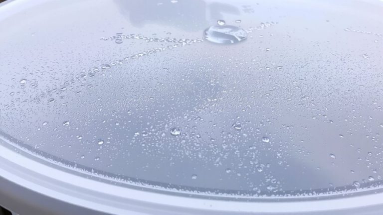 temperature changes cause condensation