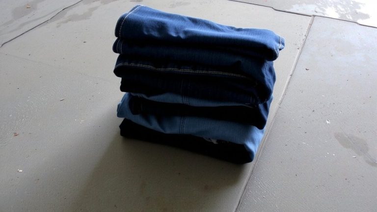 weight based jeans stacking